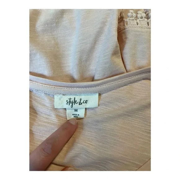 Style & Co. Women's Medium Pink Crochet Trim Bell Sleeve Top - Picture 4 of 4